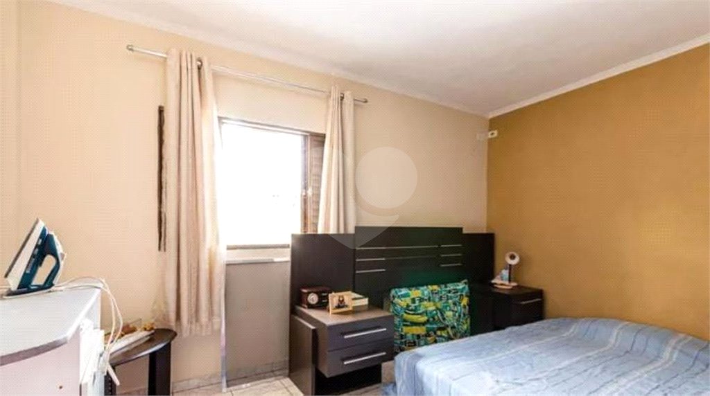 Sobrado à venda com 4 quartos, sendo 1 suíte,  em Vila Dalila, São Paulo, SP