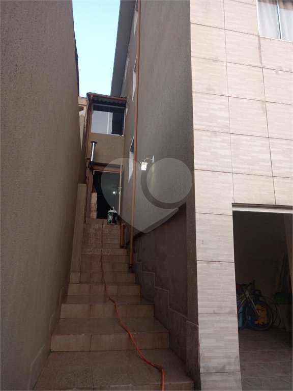 Sobrado à venda com 3 quartos em Jardim Peri, São Paulo, SP
