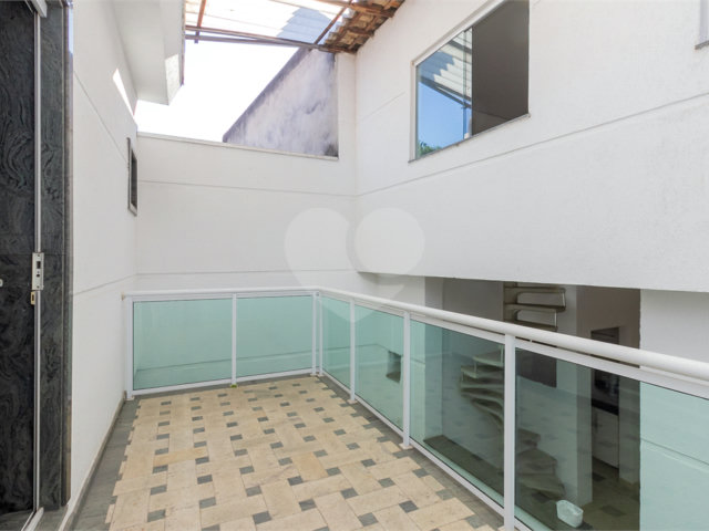 Casa à venda com 3 suítes em Santana, São Paulo, SP