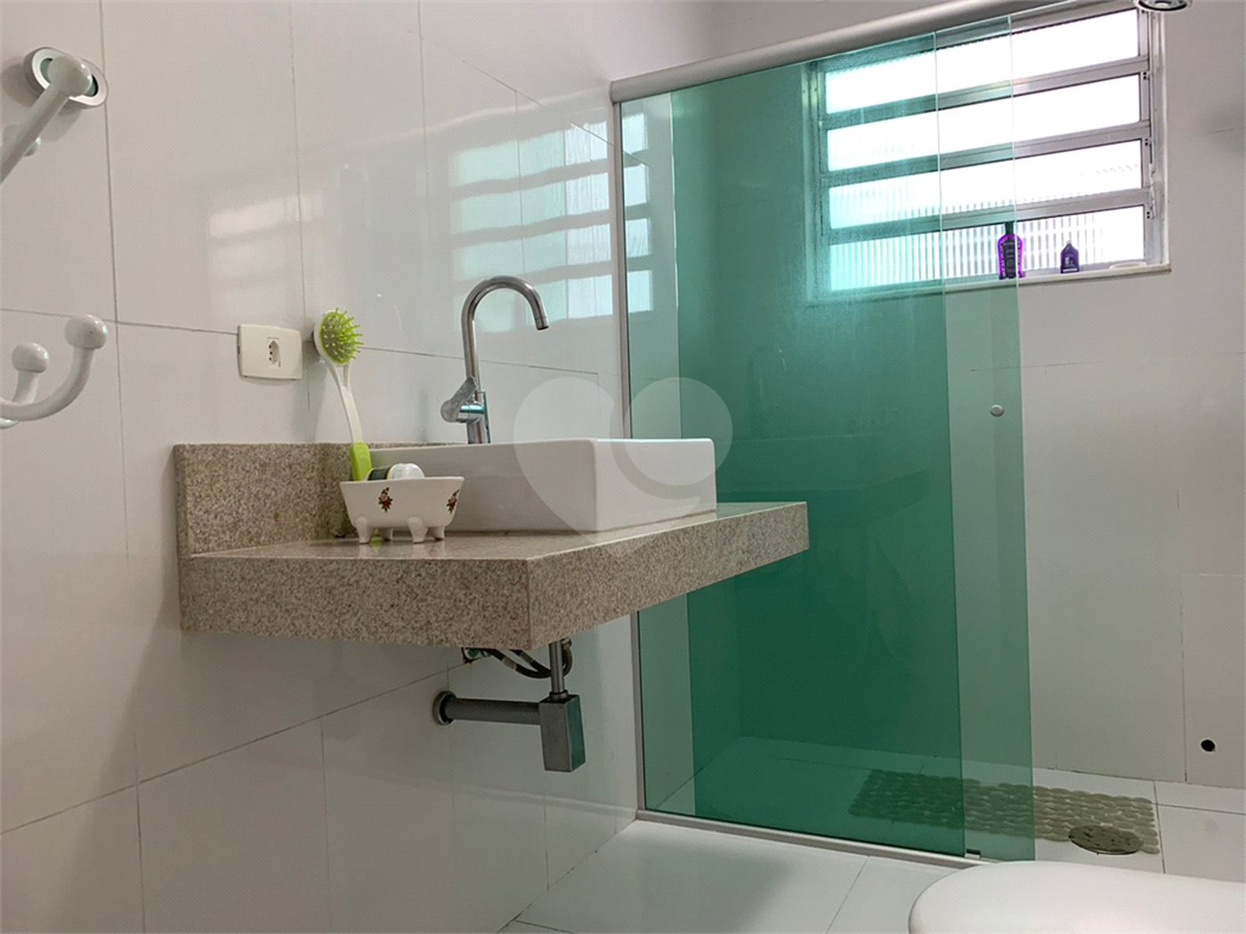 Casa à venda com 3 quartos, sendo 1 suíte, em Campo Belo, São Paulo, SP