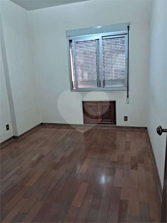 Apartamento para venda no Ed. Winston Monteiro Ricetti
