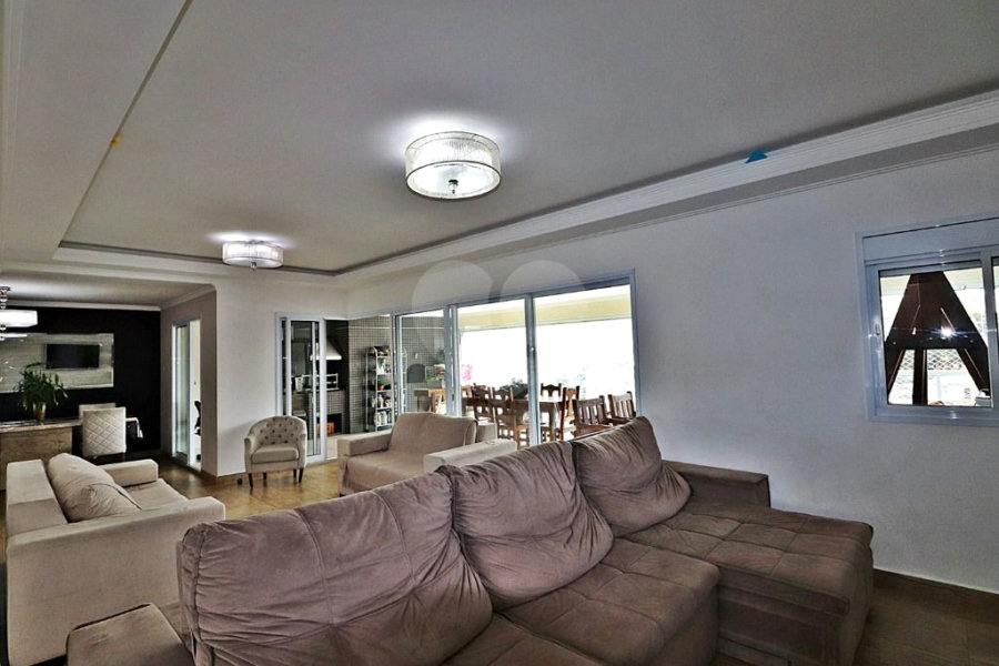 Apartamento à venda com 3 suítes em Santa Teresinha, São Paulo, SP