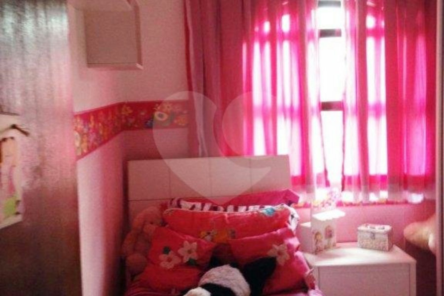 Casa à venda com 4 quartos, sendo 1 suíte,  em Tremembé, São Paulo, SP