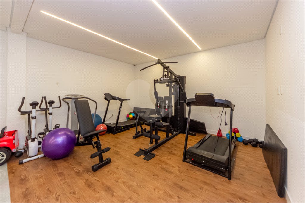 Casa à venda com 3 suítes no condomínio Reserva 8, São Paulo - SP
