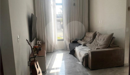 Casa à venda com 3 quartos, sendo 1 suíte,  no condomínio Village Moutonnée, Salto - SP