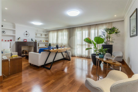 Casa à venda com 3 quartos, sendo 1 suíte, em Tucuruvi, São Paulo, SP