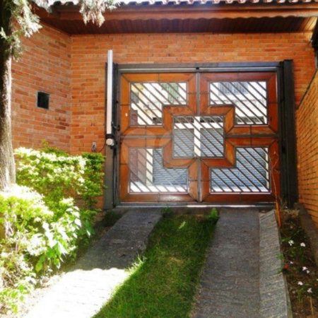 Sobrado à venda com 3 quartos, sendo 1 suíte, em Vila Gustavo, São Paulo, SP