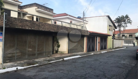Sobrado à venda com 5 quartos, sendo 1 suíte, em Tremembé, São Paulo, SP