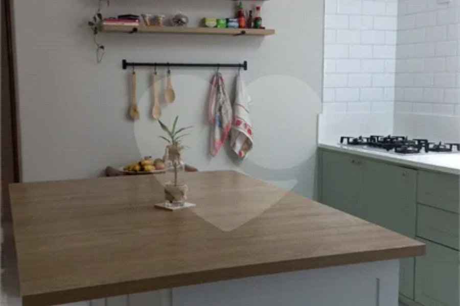 Sobrado à venda com 2 quartos, sendo 1 suíte, em Tremembé, São Paulo, SP