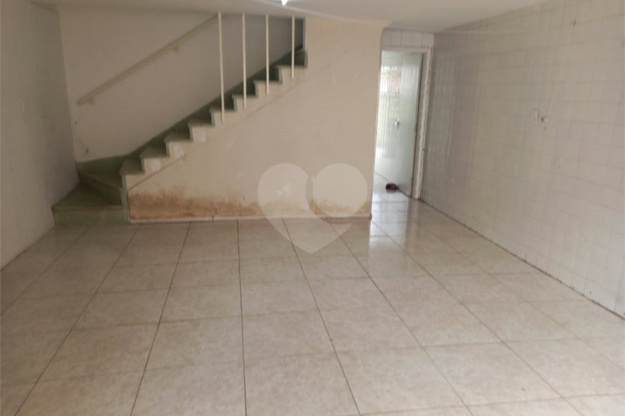 Sobrado à venda com 4 quartos, sendo 1 suíte, em Santana, São Paulo, SP