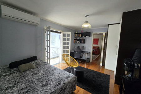 Sobrado à venda com 3 quartos, sendo 2 suítes,  em Jardim Bonfiglioli, São Paulo, SP