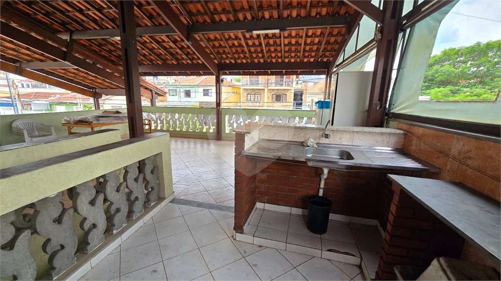 SOBRADO A VENDA FEITO PARA RENDA, FAMÍLIA GRANDE OU 2 CASAS | PRÓXIMO À ESTAÇÃO PIRITUBA!