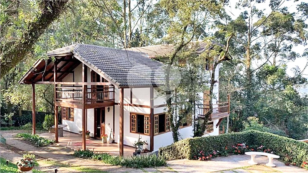 Casa à venda com 7 suítes em Serra da Cantareira, Mairiporã, SP