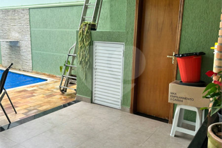 Casa à venda com 3 suítes em Jardim Regina, Indaiatuba, SP