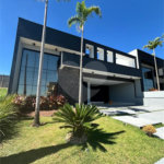 Casa à venda ou para alugar com 3 suítes no condomínio Residencial Milano, Indaiatuba - SP