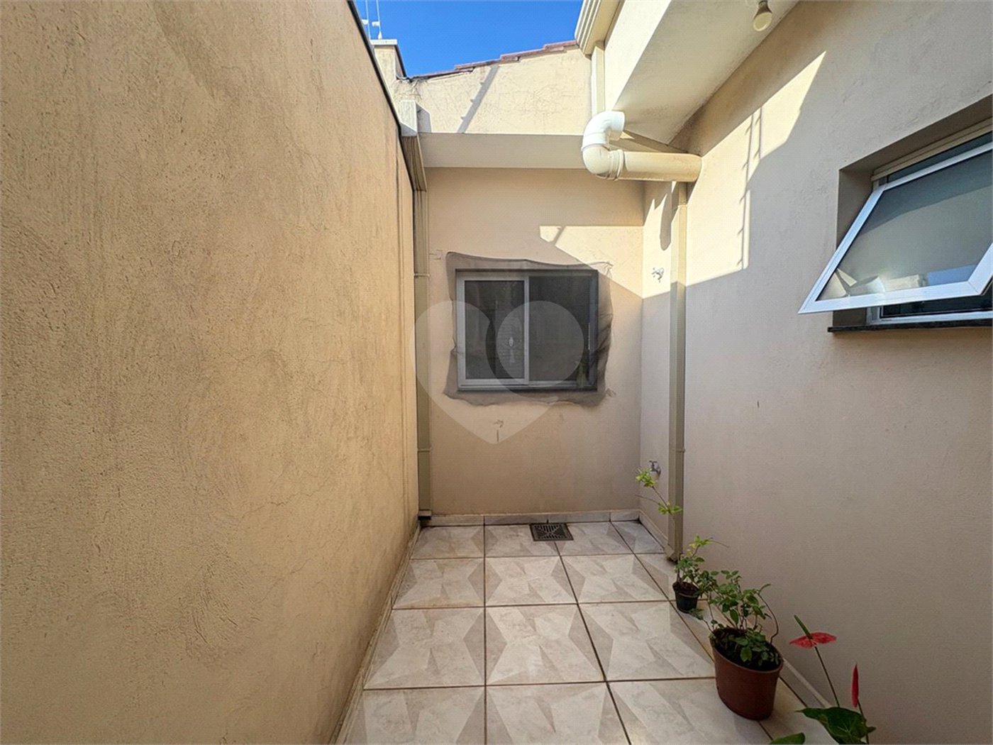Casa à venda com 4 suítes em Vila Carvalho, Sorocaba, SP