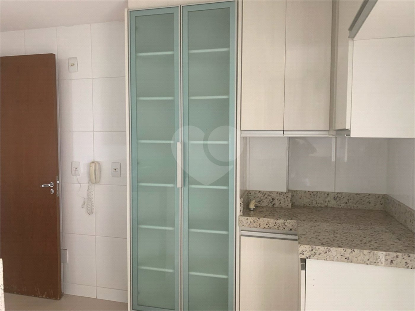 Apartamento à venda em Interlagos, Três Lagoas, MS