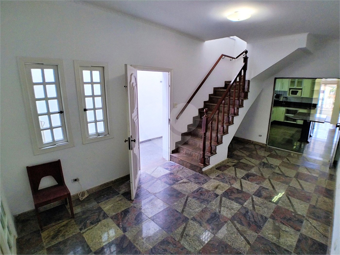 Sobrado à venda com 3 quartos, sendo 1 suíte,  em Vila Mazzei, São Paulo, SP