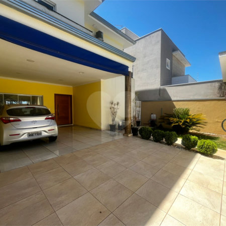 Casa à venda com 4 quartos, sendo 2 suítes, em Vila Nastri, Itapetininga, SP