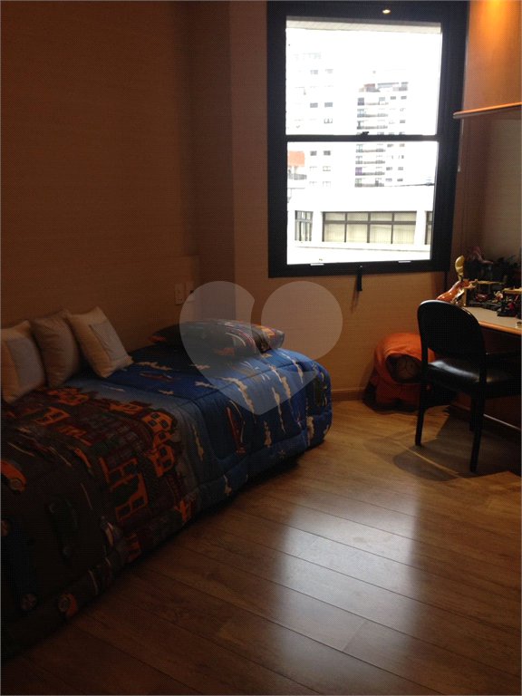 Apartamento à venda com 4 quartos, sendo 3 suítes, em Santana, São Paulo, SP