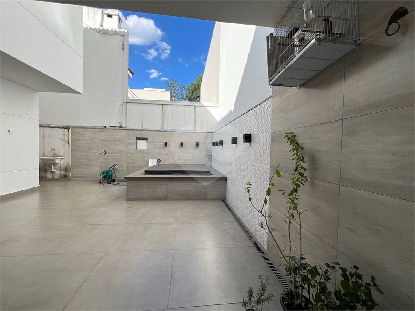 Casa à venda com 3 suítes no condomínio Reserva Nova Cantareira, São Paulo - SP