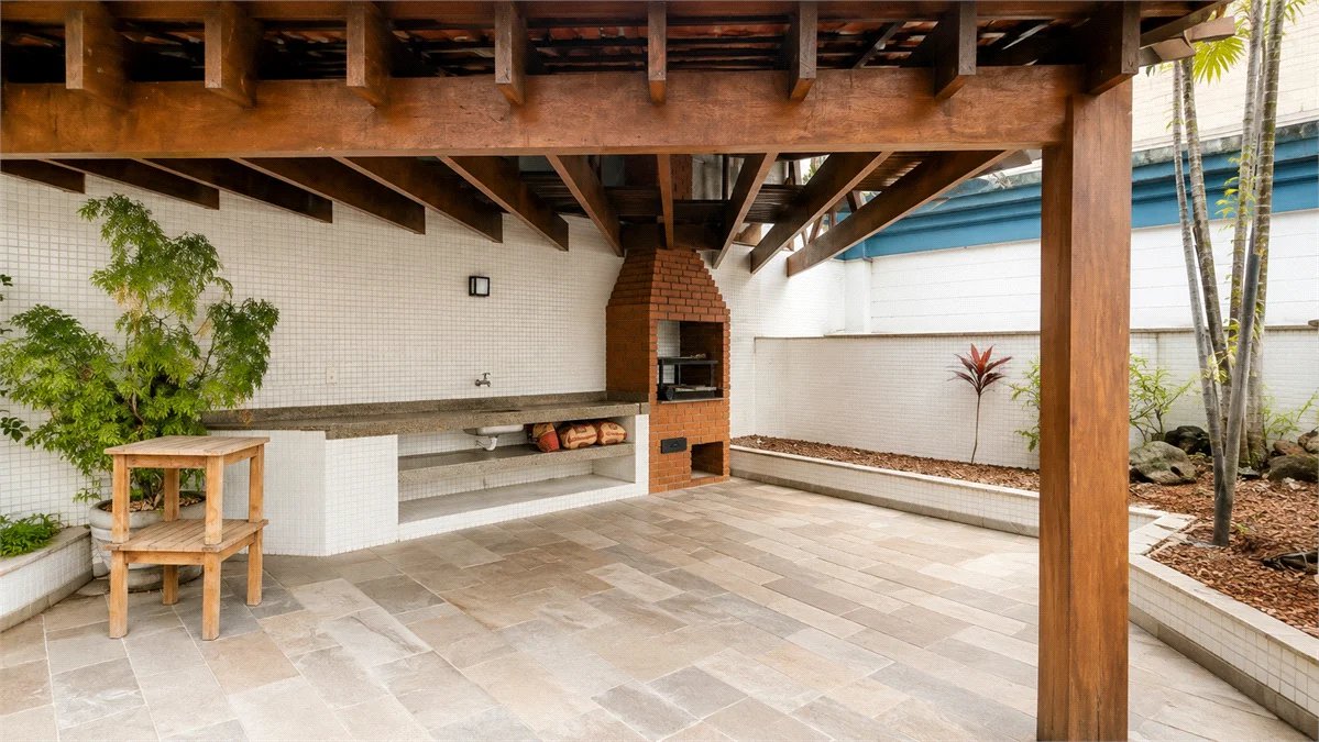 Apartamento à venda com 4 quartos, sendo 2 suítes, em Brooklin Paulista, São Paulo, SP