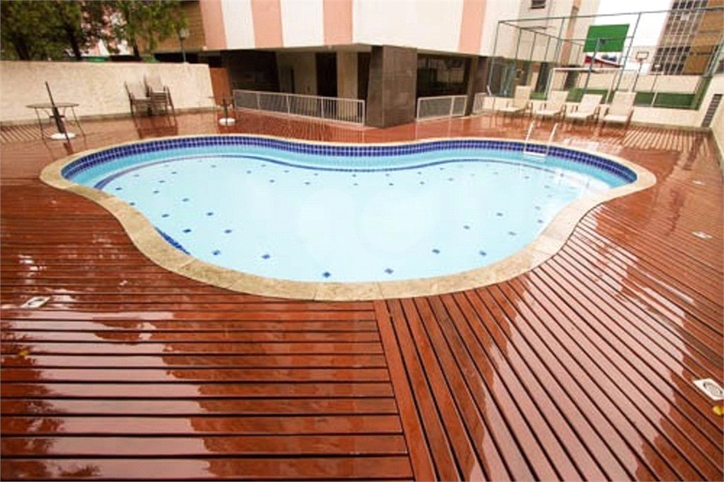 Apartamento à venda com 3 quartos, sendo 1 suíte, em Alto da Boa Vista, São Paulo, SP