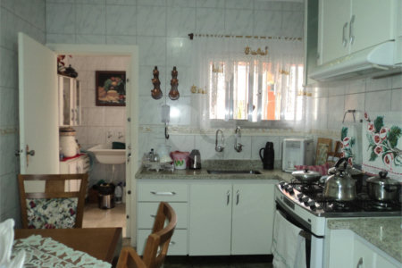 Sobrado à venda com 3 quartos, sendo 1 suíte, em Jaguaré, São Paulo, SP