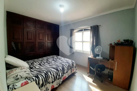 Casa Térrea à venda com 3 quartos, sendo 1 suíte, no Centro, Vinhedo, SP