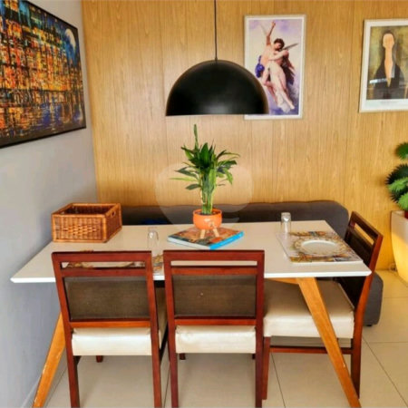 Apartamento à venda com 2 quartos, sendo 1 suíte, em Pinheiros, São Paulo, SP