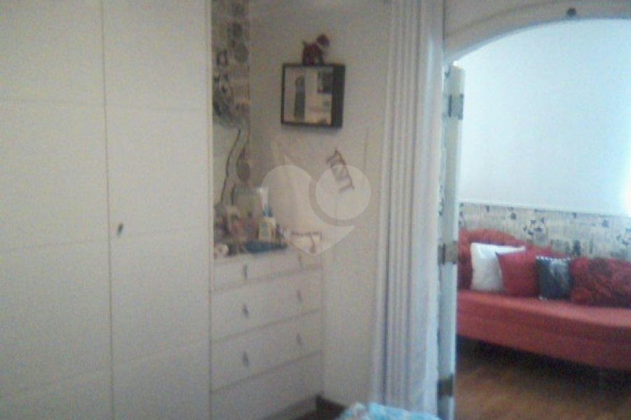 Sobrado à venda com 5 quartos, sendo 1 suíte, em Imirim, São Paulo, SP