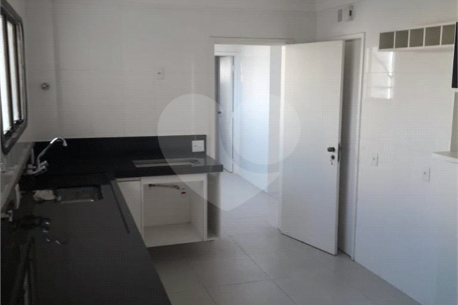Apartamento à venda com 4 quartos, sendo 1 suíte, em Santana, São Paulo, SP