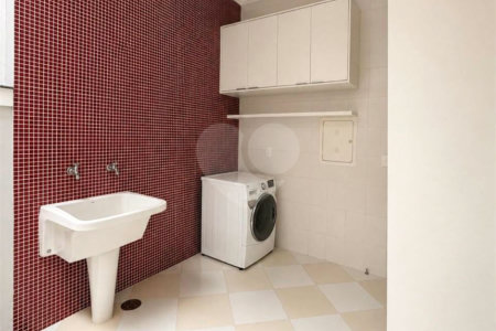 Casa à venda com 4 suítes no condomínio Tivoli, Sorocaba - SP
