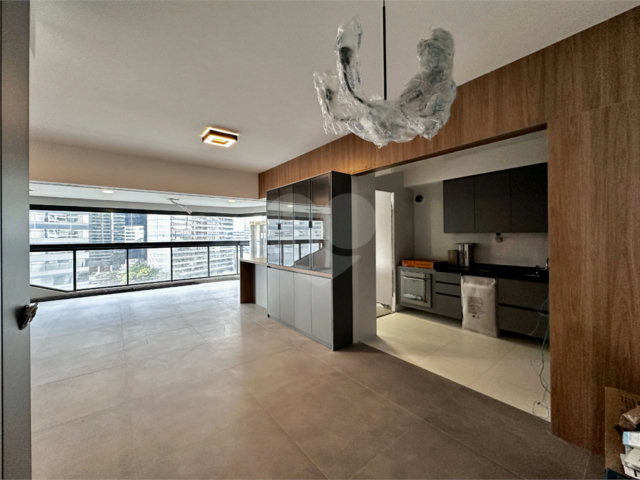 Apartamento à venda com 3 suítes em Chácara Santo Antônio (zona Sul), São Paulo, SP