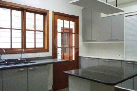 Casa à venda com 4 suítes no condomínio Jatoba, São Paulo - SP