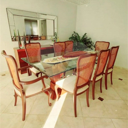 Casa à venda com 3 suítes no condomínio Residencial Parque Arco-íris, Atibaia - SP