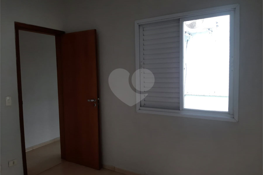 Sobrado à venda com 3 quartos, sendo 2 suítes, em Vila Gustavo, São Paulo, SP