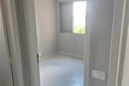 Apartamento à venda com 2 quartos em Jardim Iracema, São Paulo, SP