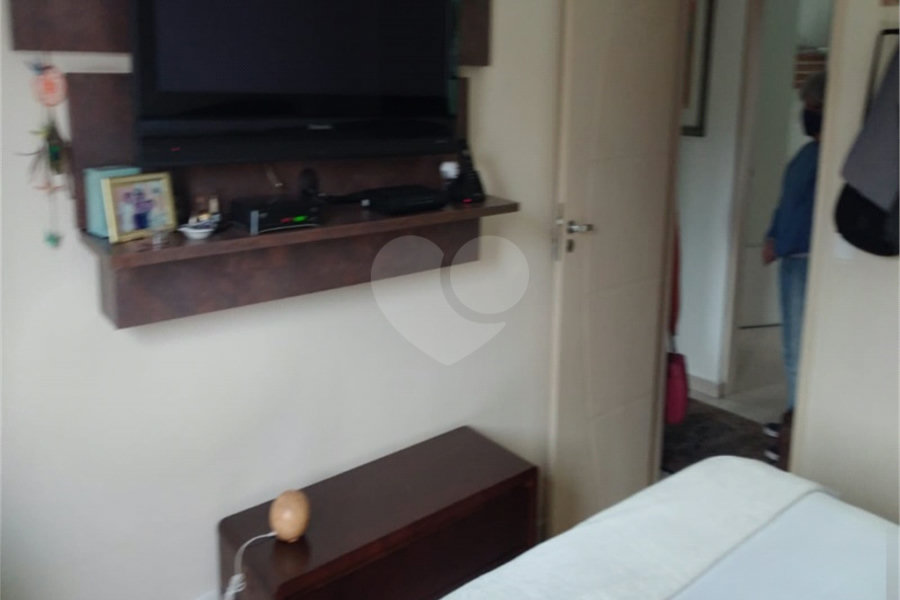 Casa à venda com 3 quartos, sendo 2 suítes, no condomínio Villa's Residencial, São Paulo - SP