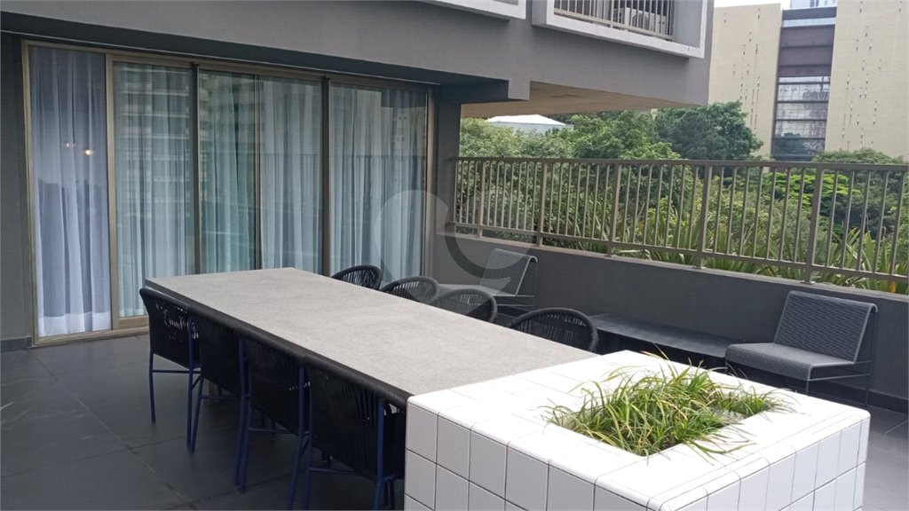 Apartamento à venda com 1 quarto em Cerqueira César, São Paulo, SP