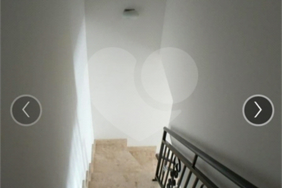 Casa à venda com 2 suítes no condomínio Palmas, São Paulo - SP