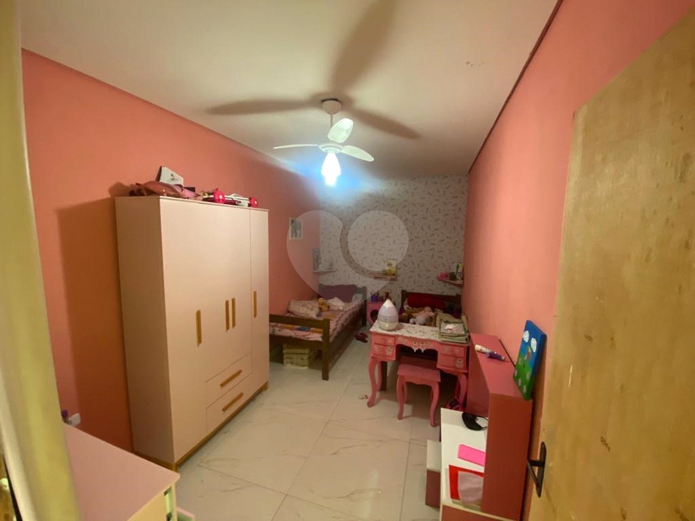 Casa à venda com 3 quartos, sendo 1 suíte, em Jardim São Guilherme, Sorocaba, SP