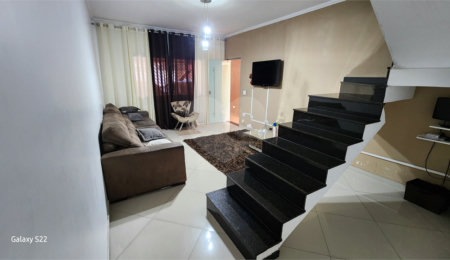 Casa à venda com 3 suítes em Jardim Presidente Dutra, Guarulhos, SP