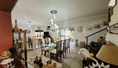 Casa à venda com 4 quartos, sendo 3 suítes, no condomínio Acmti - Colinas do Mosteiro, Terras de Itaici e Recanto dos Pássaros, Indaiatuba - SP