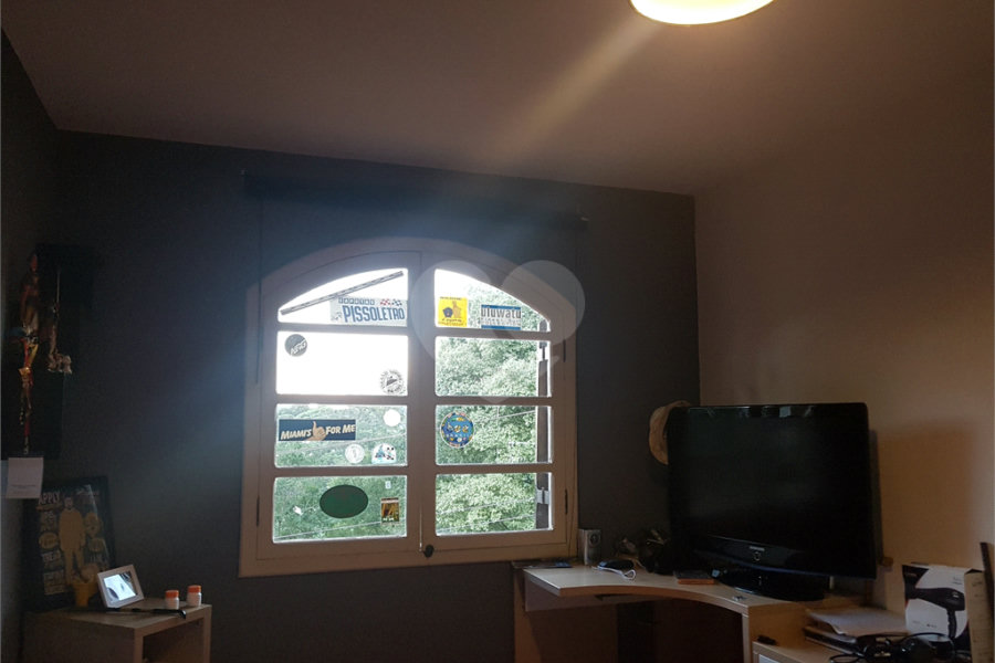 Sobrado à venda com 3 quartos, sendo 1 suíte, em Tremembé, São Paulo, SP