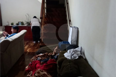 Casa à venda com 2 quartos, sendo 1 suíte, em Vila Industrial, Mogi das Cruzes, SP