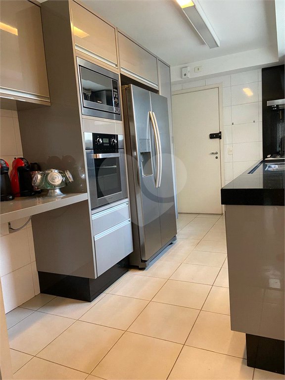Apartamento à venda com 2 suítes em Vila Mariana, São Paulo, SP