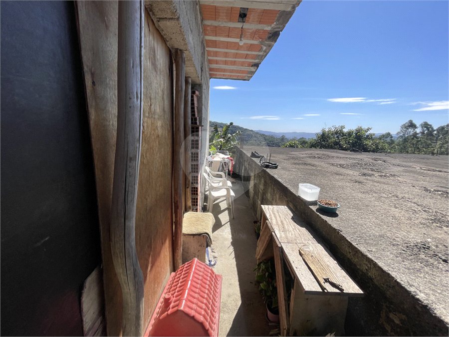 Casa à venda com 3 quartos, sendo 1 suíte, em Roseira, Mairiporã, SP