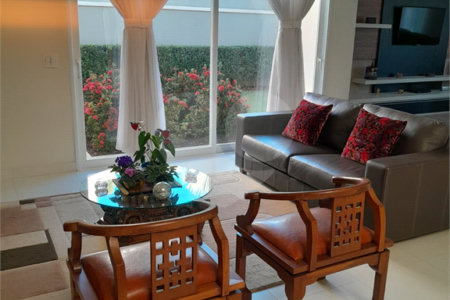 Casa à venda com 5 suítes no condomínio Ipe Velho, Vinhedo - SP