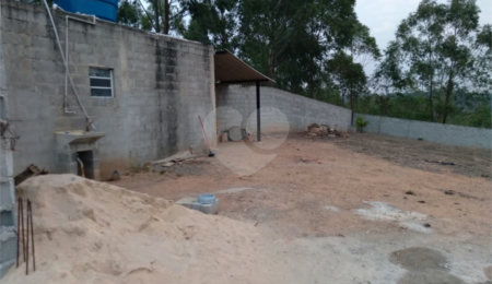 Chácara à venda com 1 suíte em Loteamento Colinas Verdes, Atibaia, SP